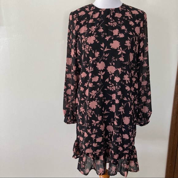 Vero Moda Floral Dress Stitch Fix Black Ruffle S - Picture 1 of 10
